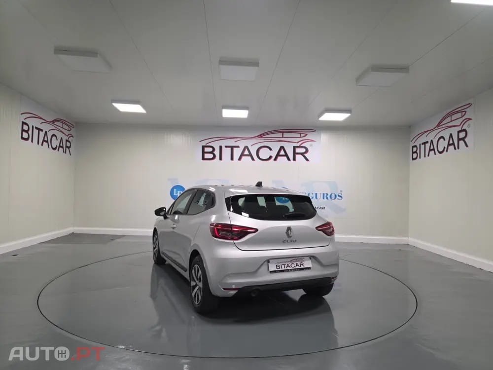 Renault Clio 1.0 TCe Evolution — fotografia 20