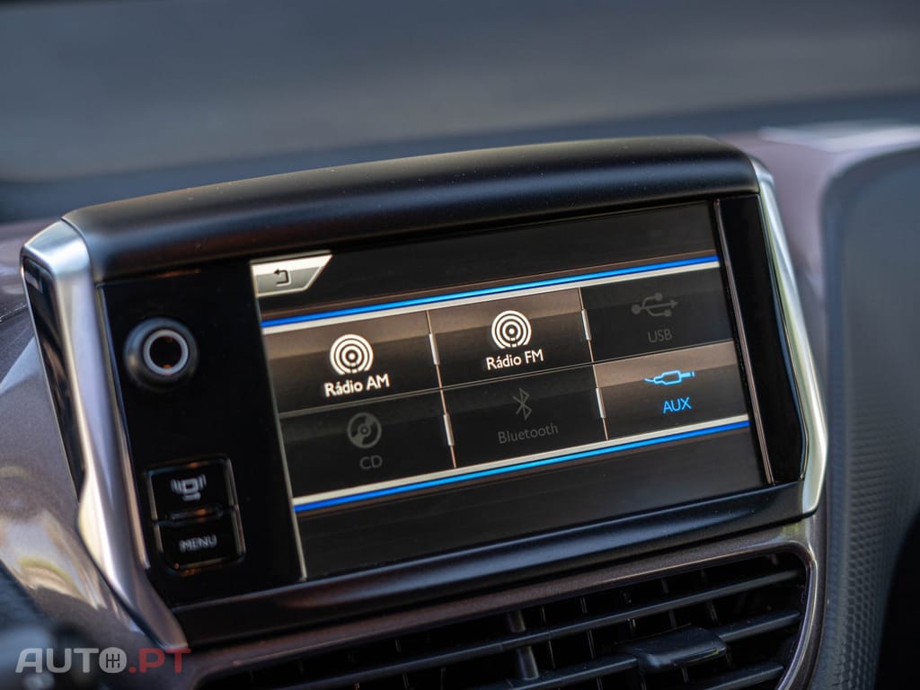 Peugeot 2008 1.2 PureTech Style