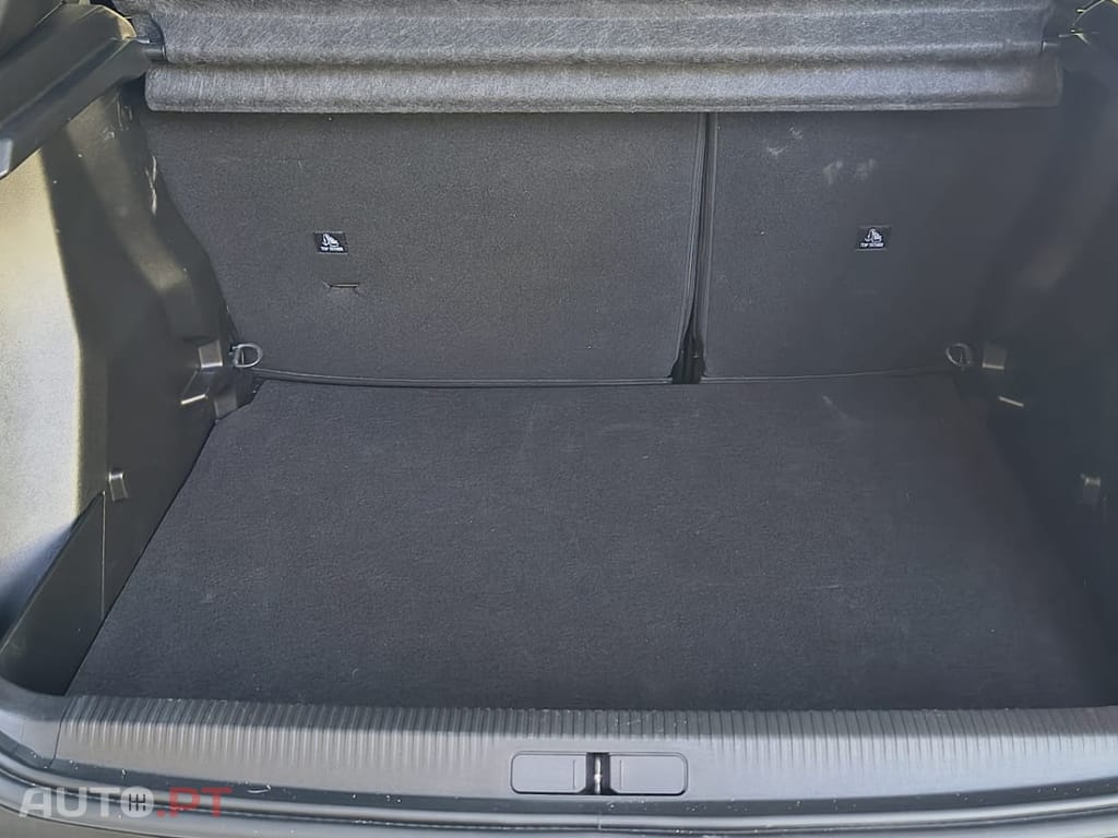 Peugeot 2008 1.2 PureTech Style