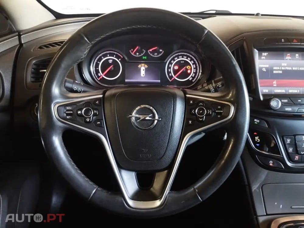 Opel Insignia 2.0 CDTI Executive 140cv