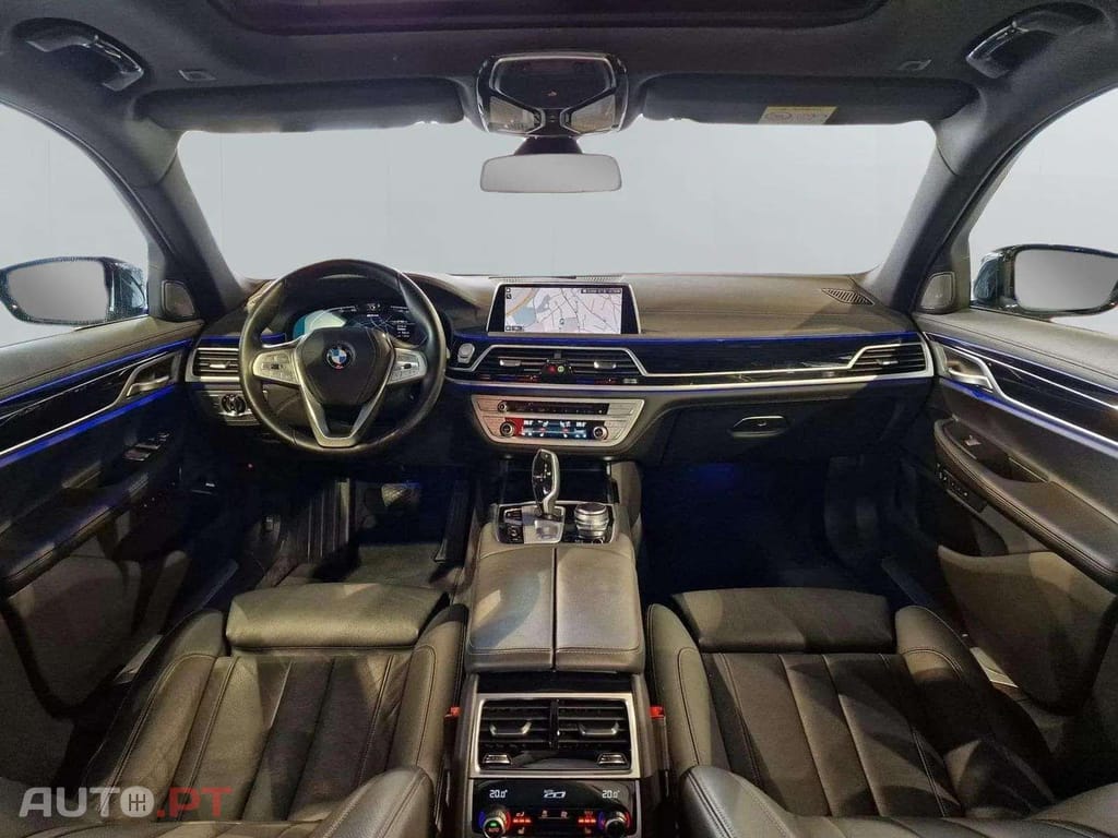 BMW 745 xDrive longo