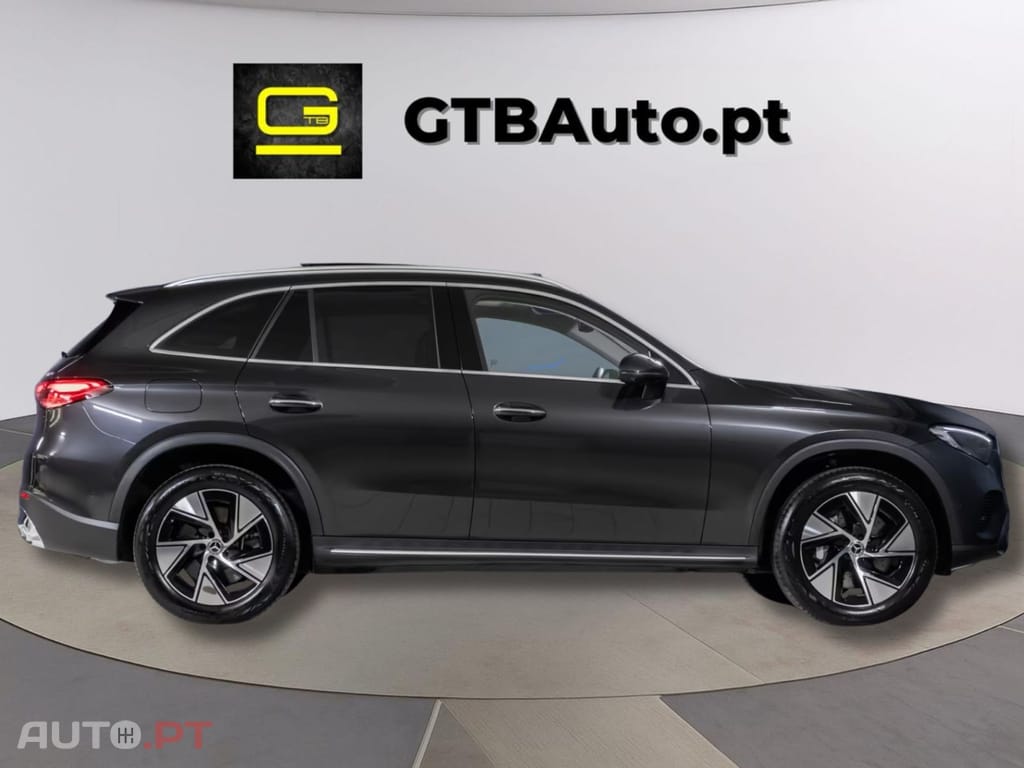 Mercedes-Benz GLC 300 I.V.A DEDUTÍVEL e 4M Avantgarde