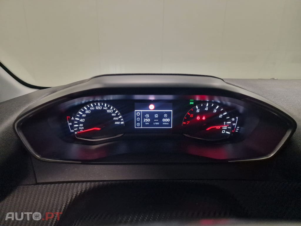 Peugeot 208 1.5 BLUEHDI 100CV ACTIVE