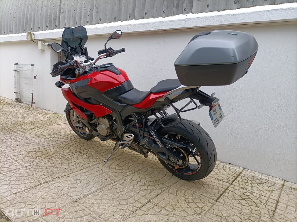 BMW S S1000XR
