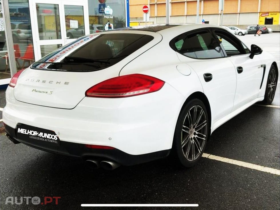 Porsche Panamera S E-Hybrid