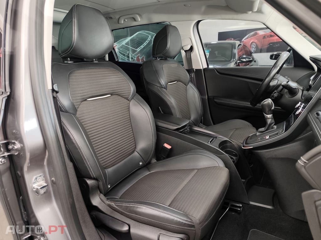 Renault Grand Scénic 1.7 Blue dCi Bose Edition EDC