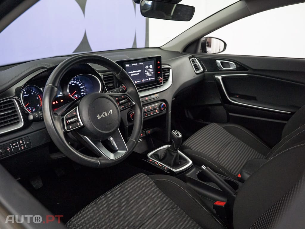 Kia Ceed SW 1.6 CRDi MHEV Dynamic