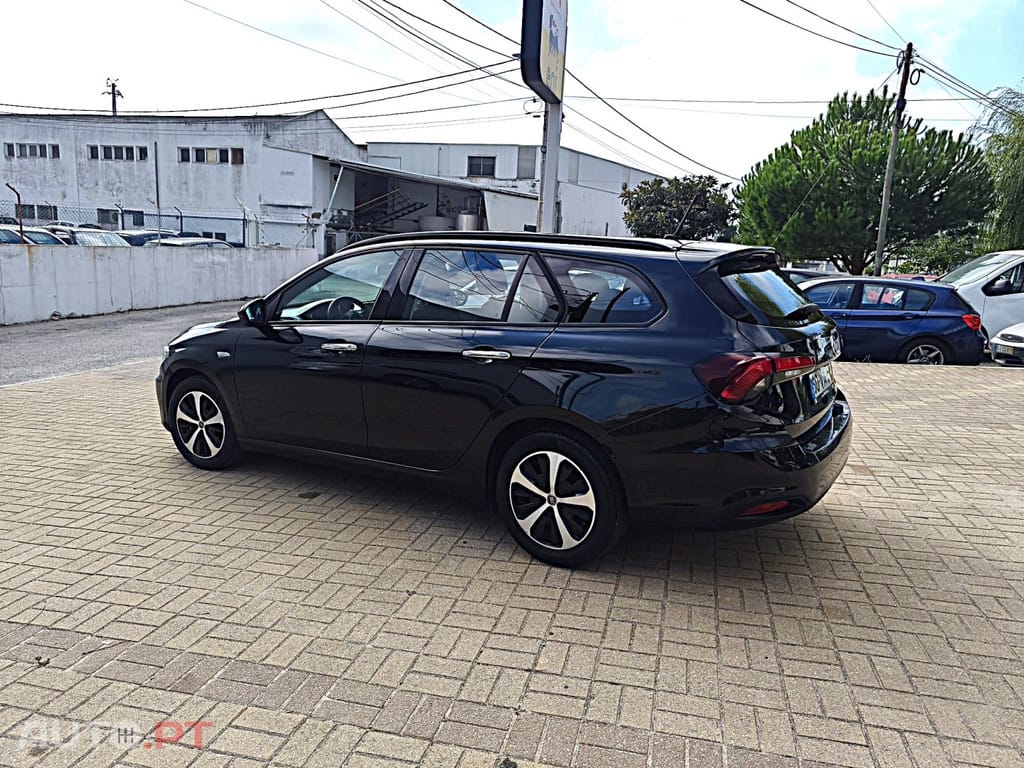 Fiat Tipo 1.6 M-Jet Lounge