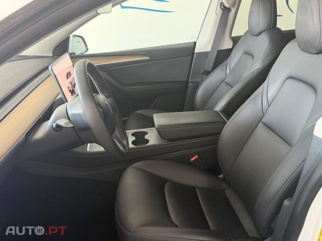 Tesla Model Y Long Range Tração Integral
