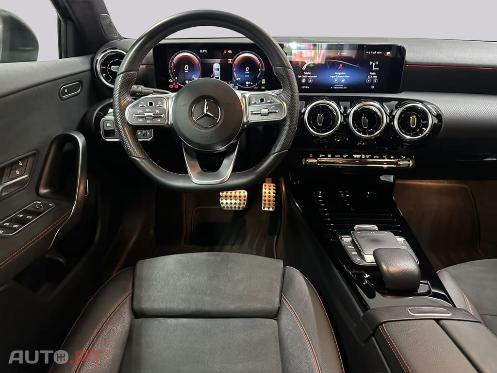 Mercedes-Benz A 250 I.V.A DEDUTIVEL e AMG