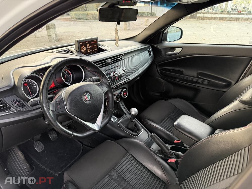 Alfa Romeo Giulietta 2.0 JTDM 16V Veloce