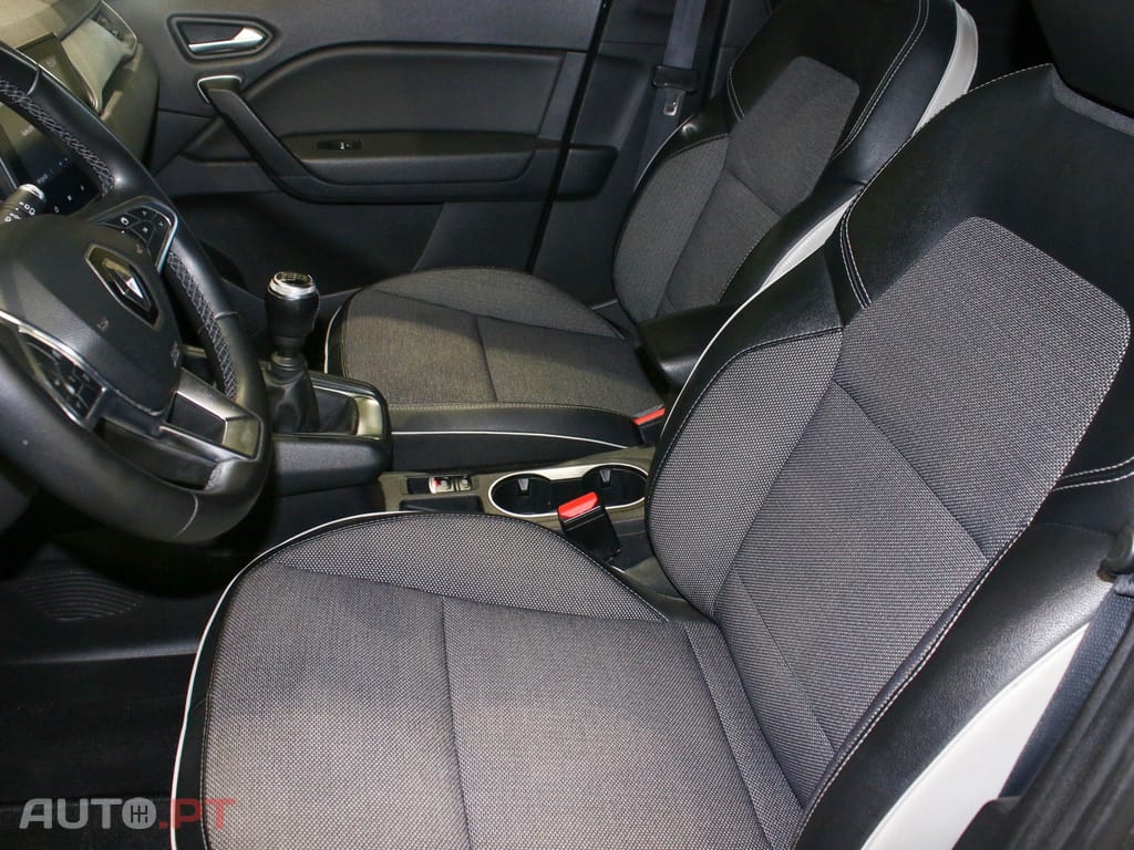 Renault Captur 1.0 TCe Intes