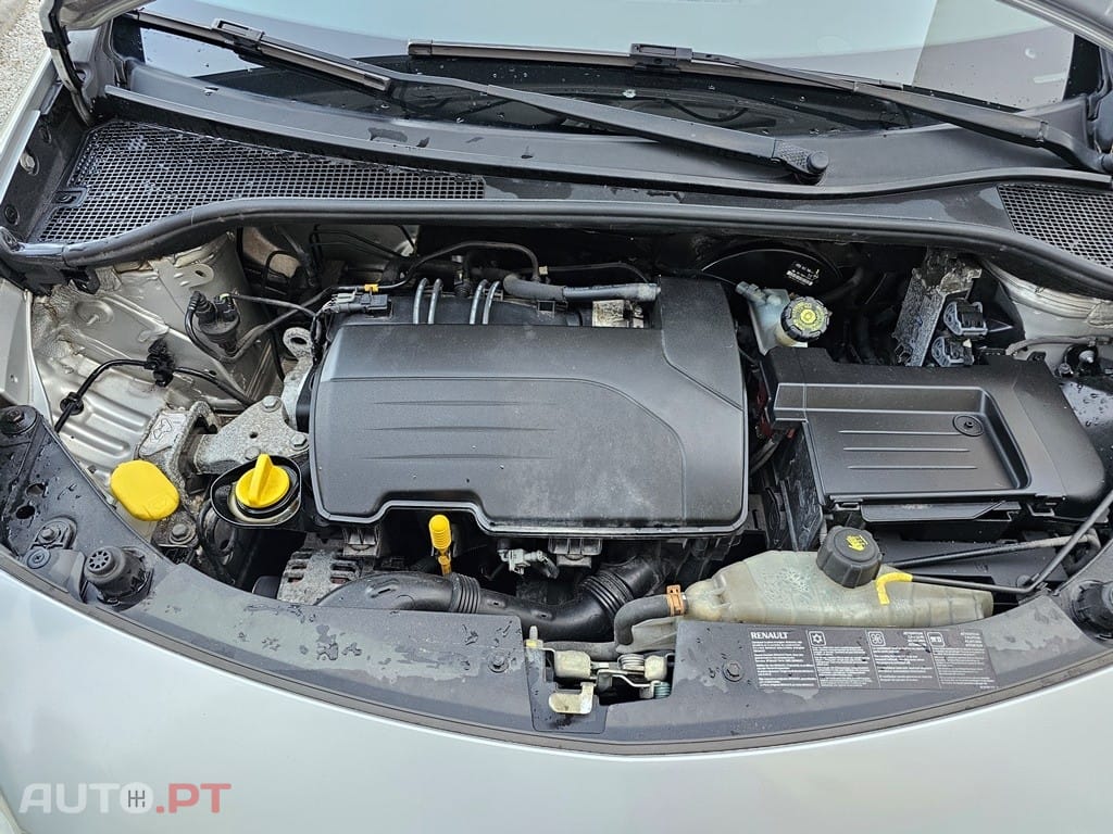 Renault Clio 1.2 16V Dynamique S