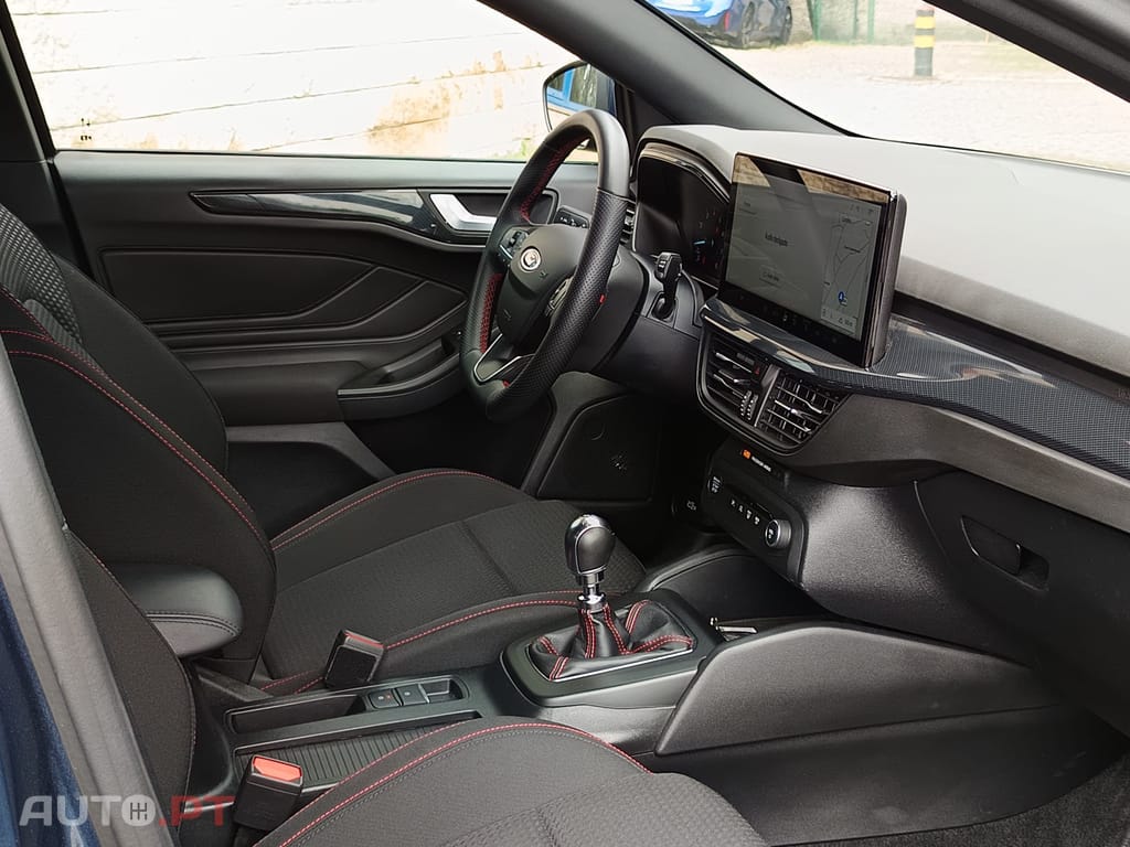 Ford Focus 1.0 EcoBoost MHEV Active