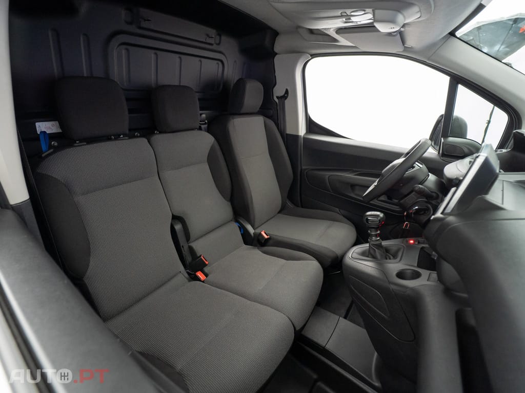 Peugeot Partner 1.5 BlueHDi Premium Standard