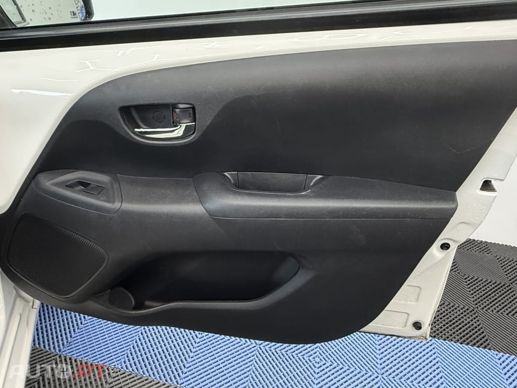 Peugeot 108 1.2 VTi Allure