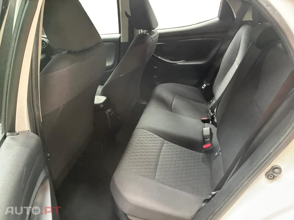 Toyota Yaris 1.5 HDF France Business