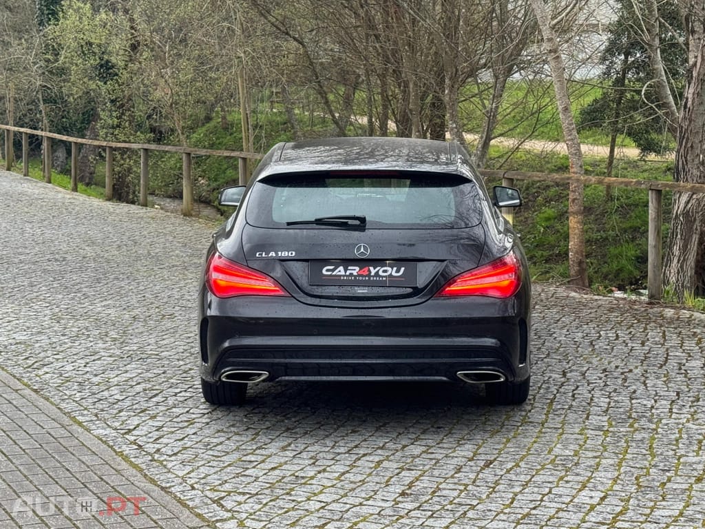 Mercedes-Benz CLA 180 7G-DCT AMG Line