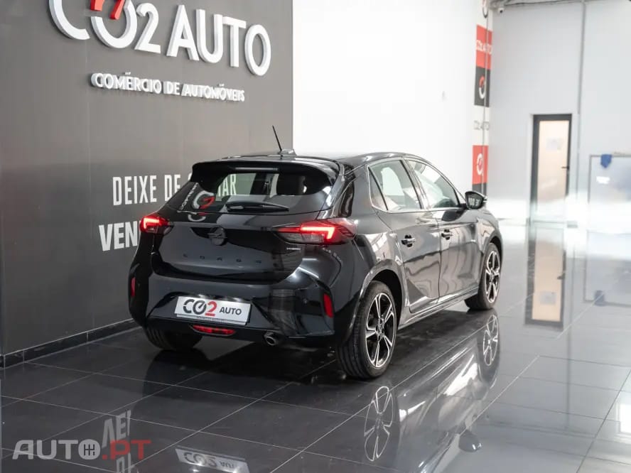 Opel Corsa 1.2 T Hybrid EdCT