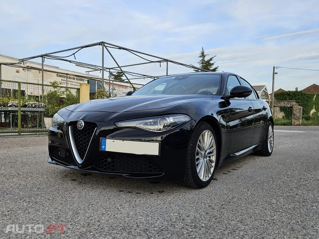 Alfa Romeo Giulia Super