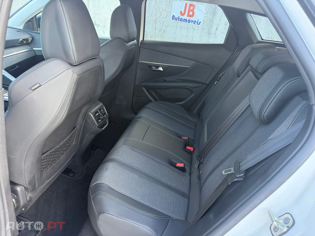 Peugeot 3008 1.6 Hybrid GT Line e-EAT8