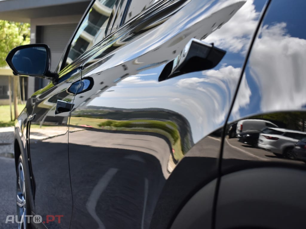 MG Marvel R 70 kWh AWD Performance