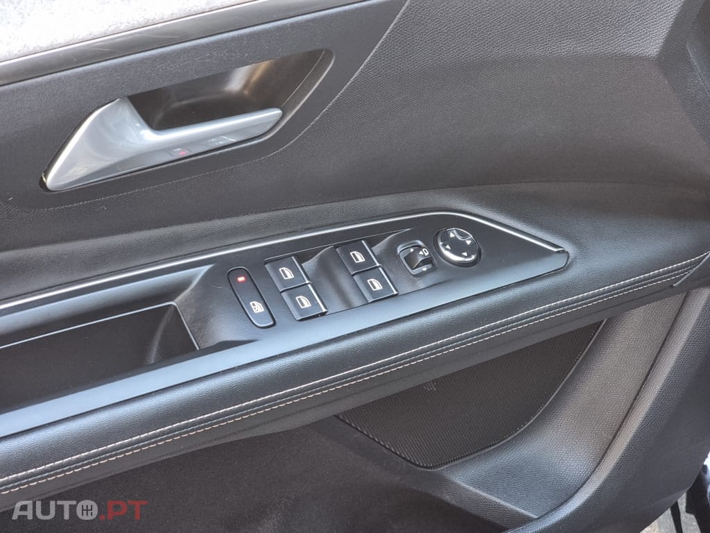 Peugeot 3008 1.5 BlueHDi GT Pack EAT8