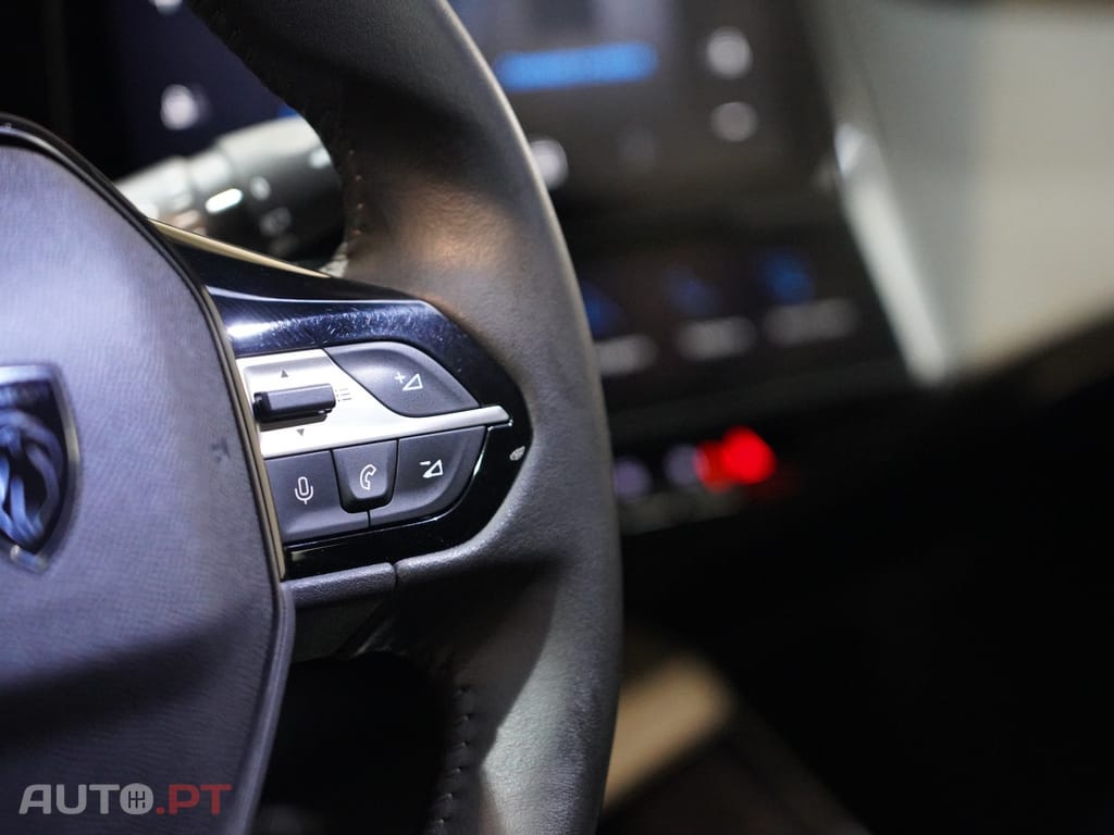 Peugeot E-308 54 kWh Allure