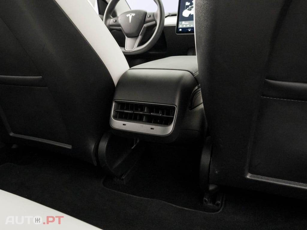 Tesla Model 3 Performance Dual Motor AWD