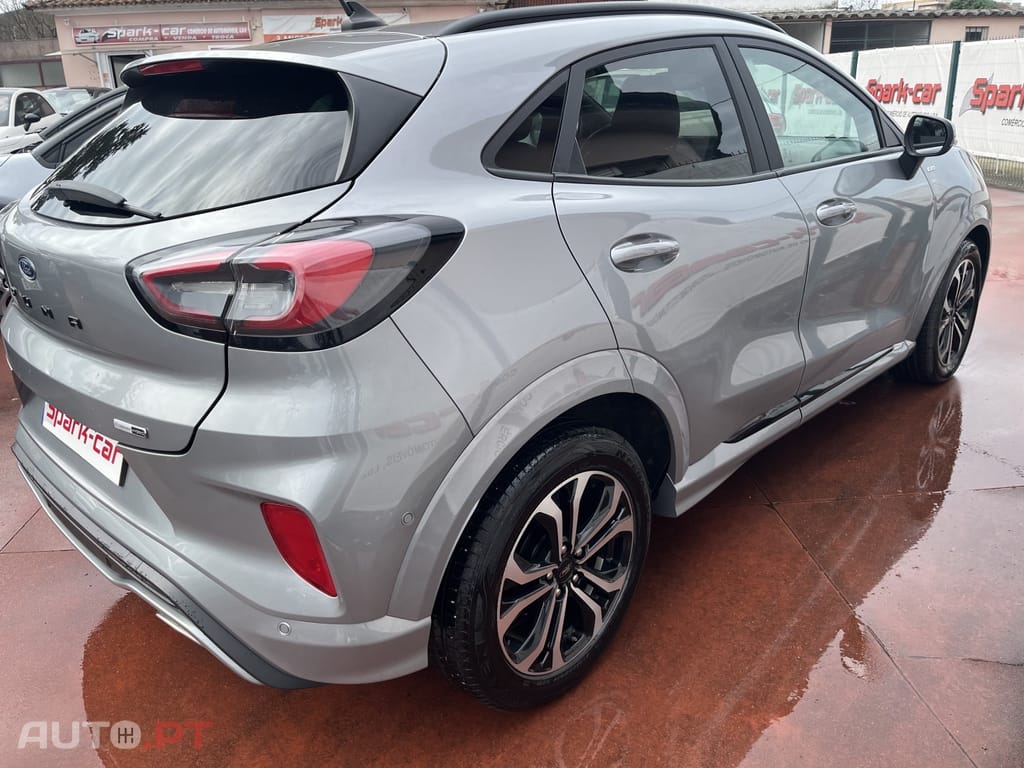 Ford Puma 1.0 EcoBoost MHEV ST-Line
