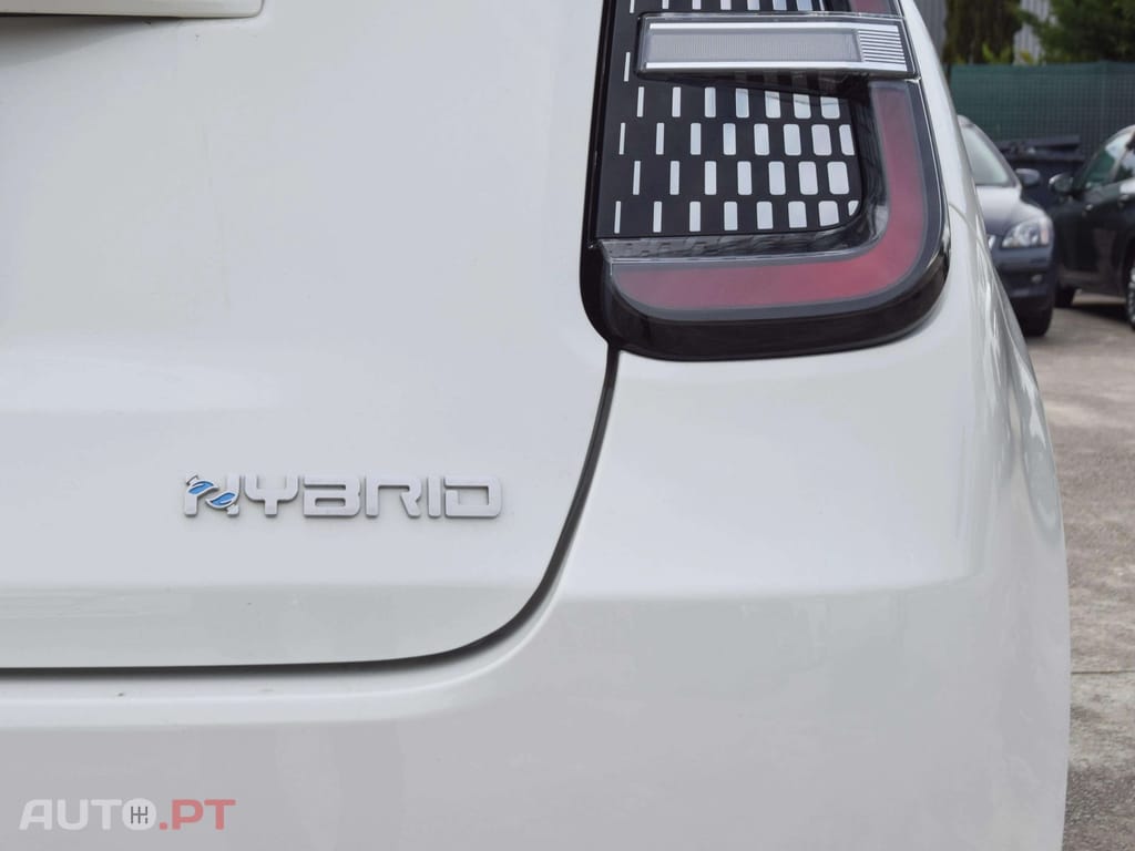 Fiat 600 1.2 Hybrid La Prima