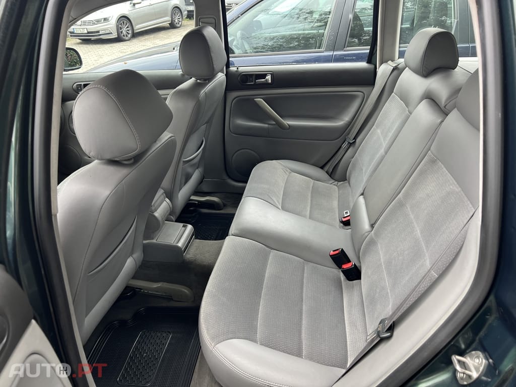 Volkswagen Passat Variant 1.9 TDi Confortline