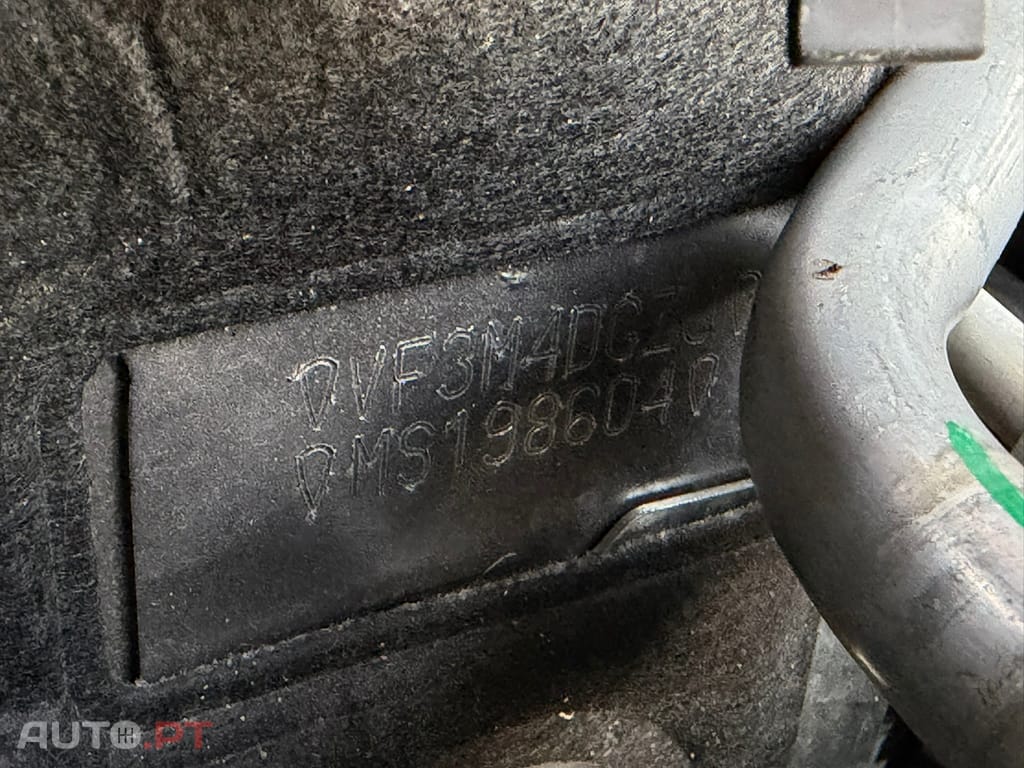 Peugeot 3008 1.6 Hybrid Allure e-EAT8