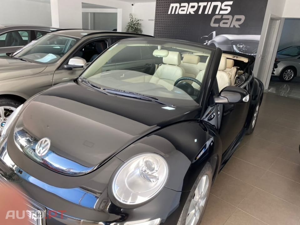 Volkswagen New Beetle Cabriolet 1.4 Top Couro