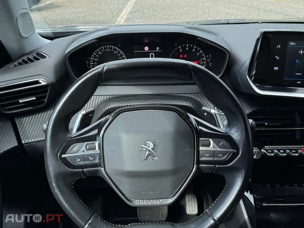 Peugeot 2008 1.5 BlueHDi Allure Pack EAT8
