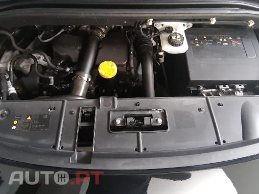Renault Grand Scénic Dynamique 1.5 DCI 110 CV