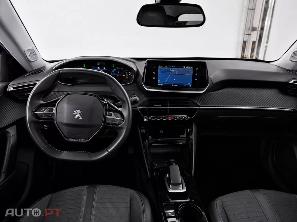 Peugeot E-2008 50 kWh Allure
