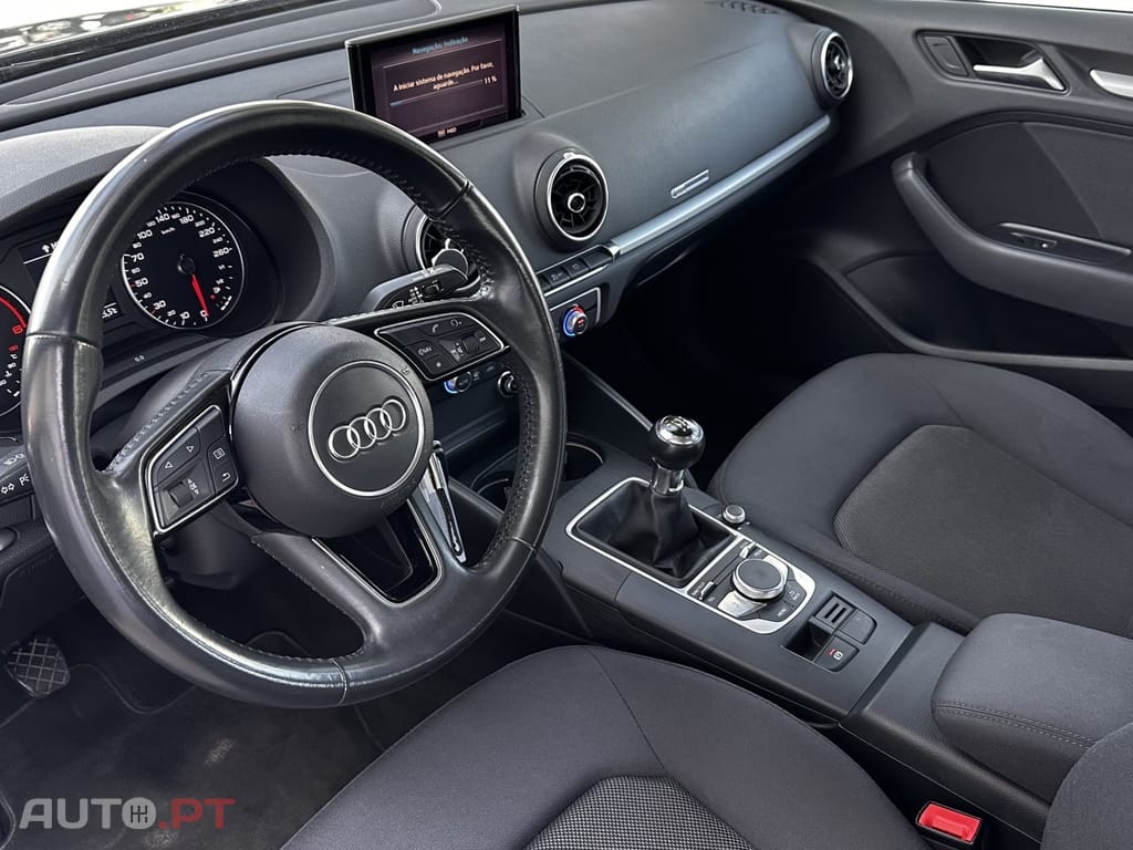 Audi A3 Sportback 30 TDI S-line