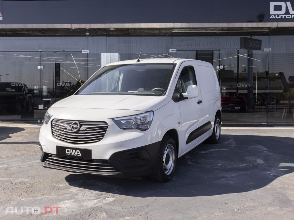 Opel Combo 1.5 CDTi L1H1 Enjoy