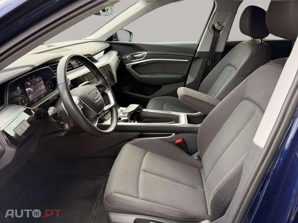 Audi E-Tron I.V.A DEDUTÍVEL quattro 50