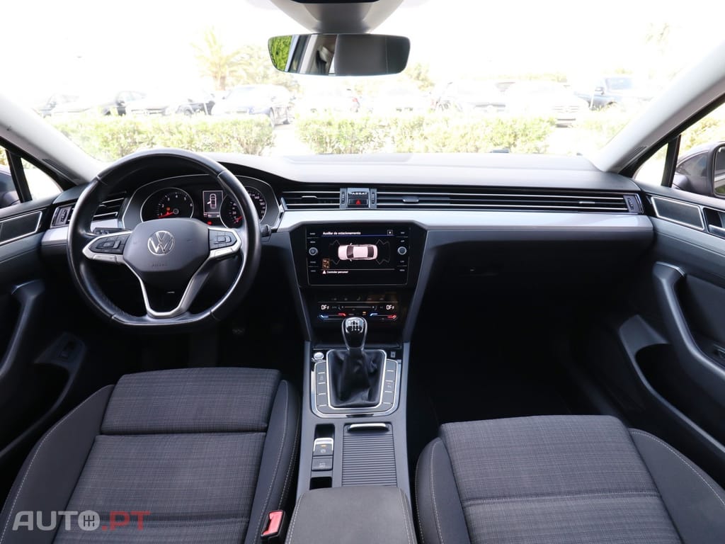 Volkswagen Passat 1.5 TSI Confortline
