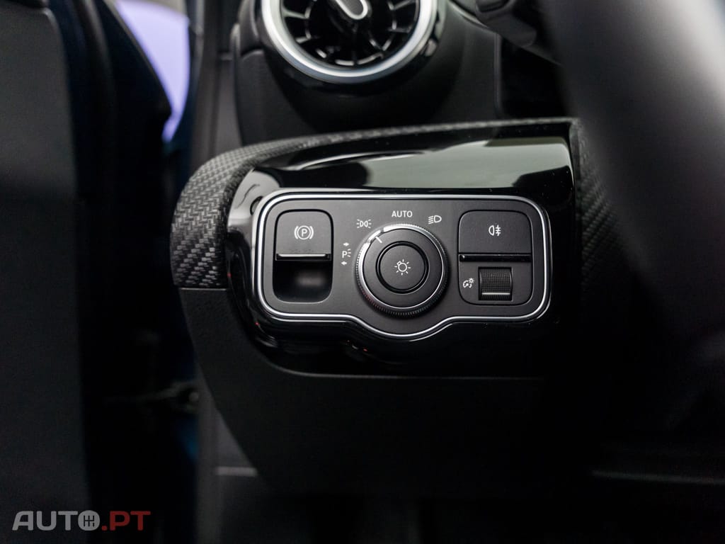 Mercedes-Benz A 250 e Style Plus