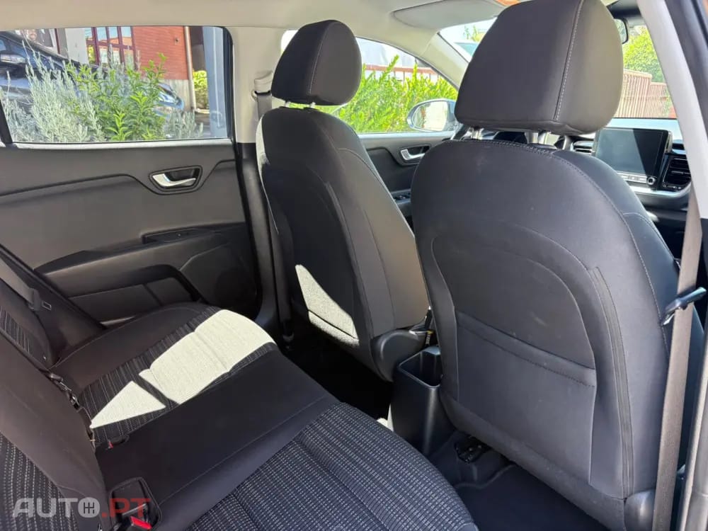 Kia Stonic 1.0 T-GDI Drive