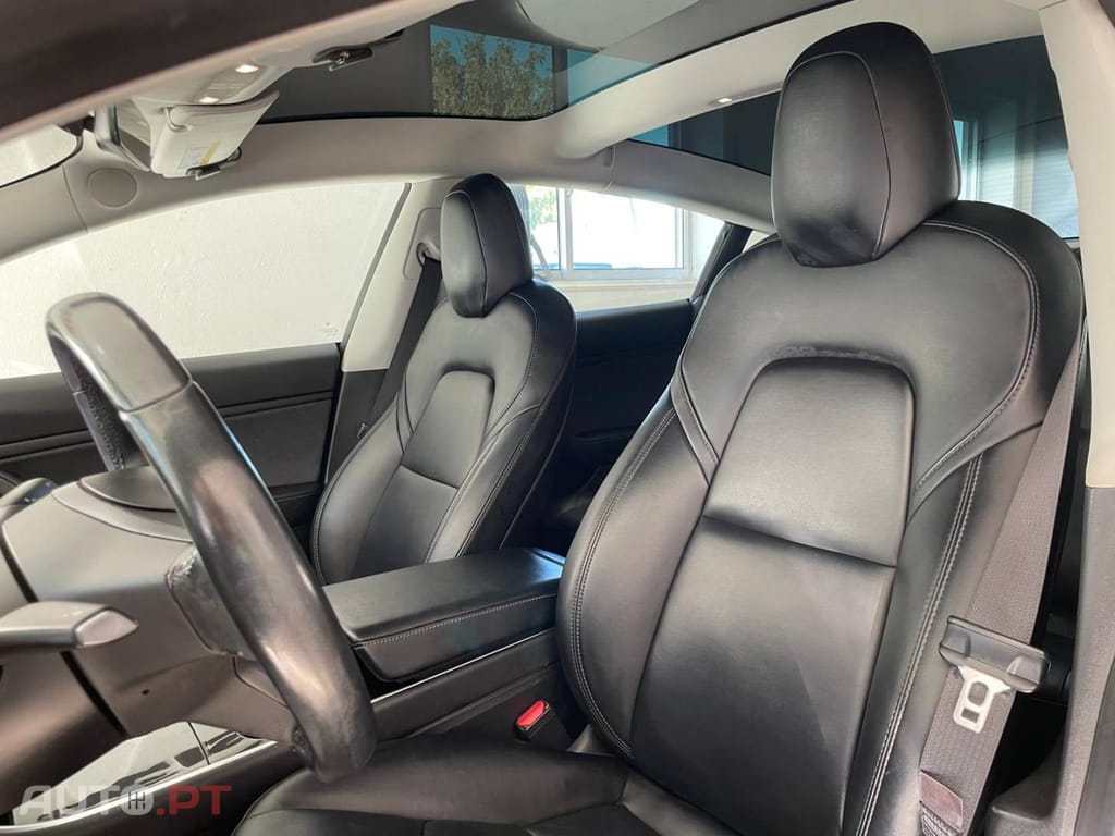 Tesla Model 3 Long Range AWD Dual Motor