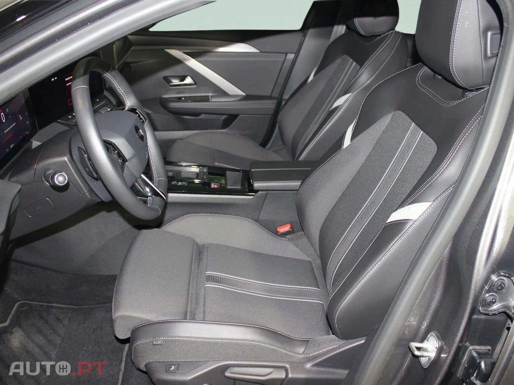 Opel Astra Sports Tourer 1.2 T Hybrid GS eDCT