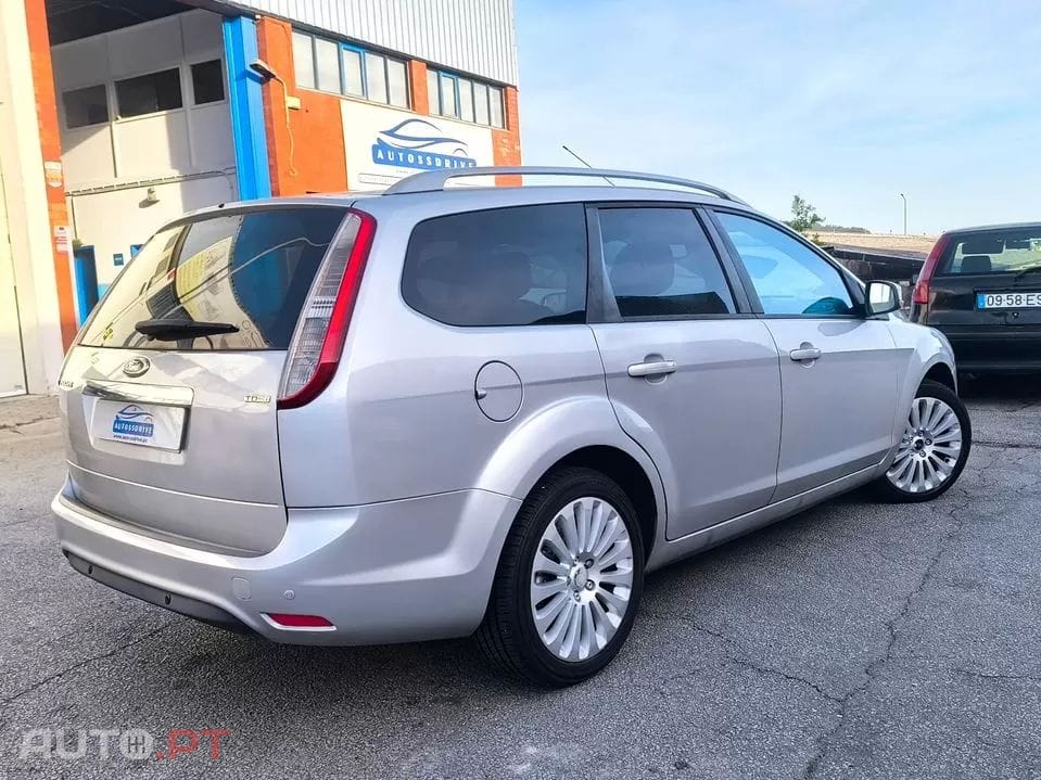 Ford Focus SW 1.6 TDCi Titanium 17