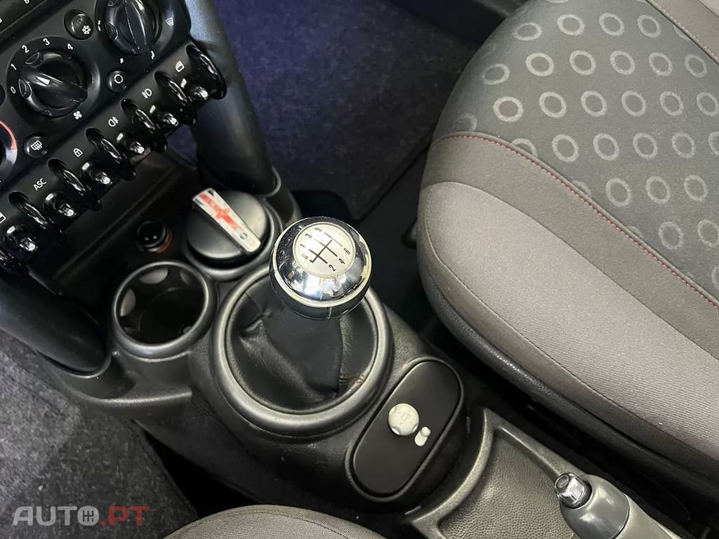 MINI Cooper One 1.4 D