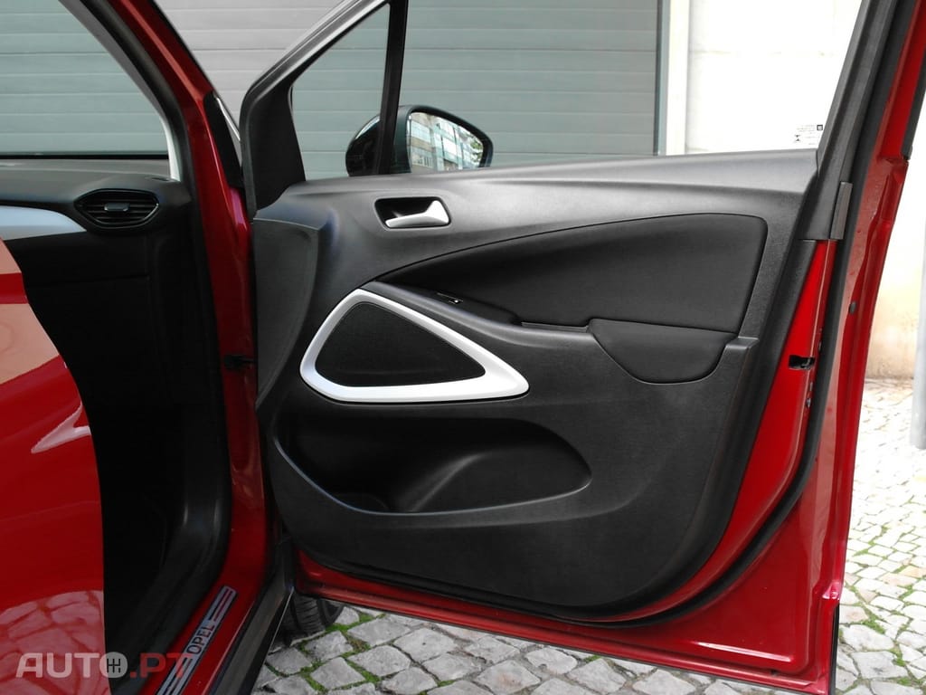 Opel Crossland X 1.2 T 120 Anos