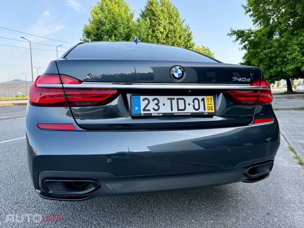 BMW 740 d xDrive Pack M