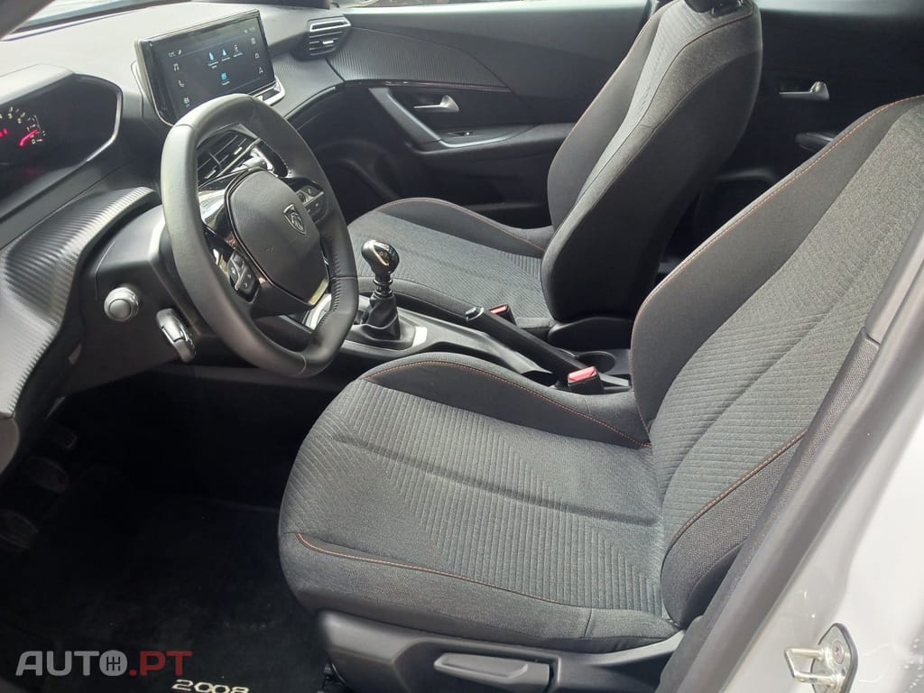 Peugeot 2008 1.2 PureTech Style